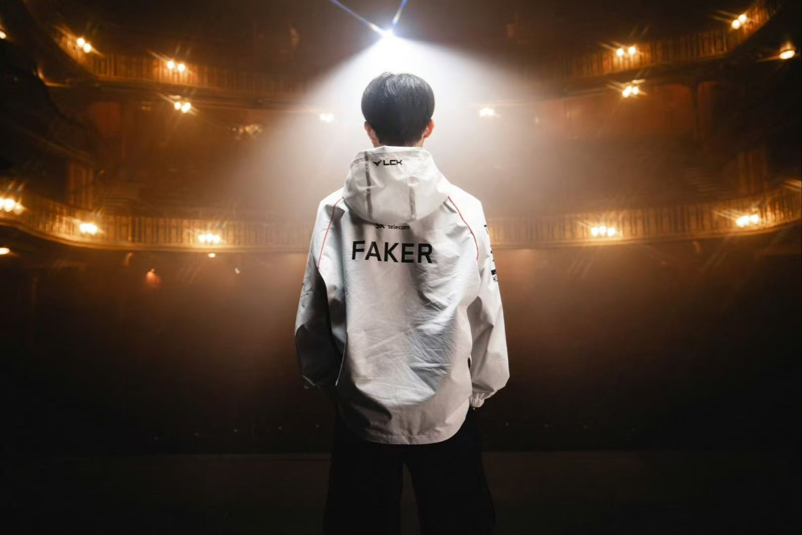 Kenzhu谈EDG被横扫：今天哪里谈的上遗憾？这状态后面赢不了！